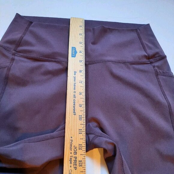 Zyia Leggings Womens 12 Wine Purple Brilliant High Rise Capri Pockets Active 20" - Picture 8 of 10